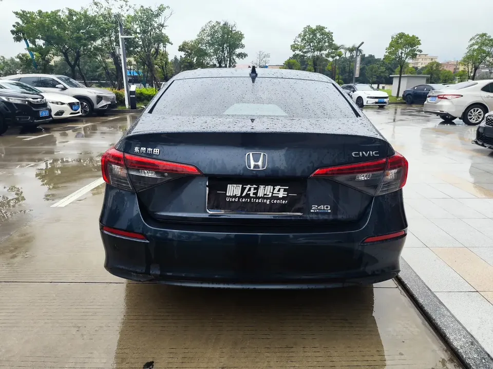 Honda CIVIC Civic 240TURBO CVT Power Edition 2023 — миниатюра 4