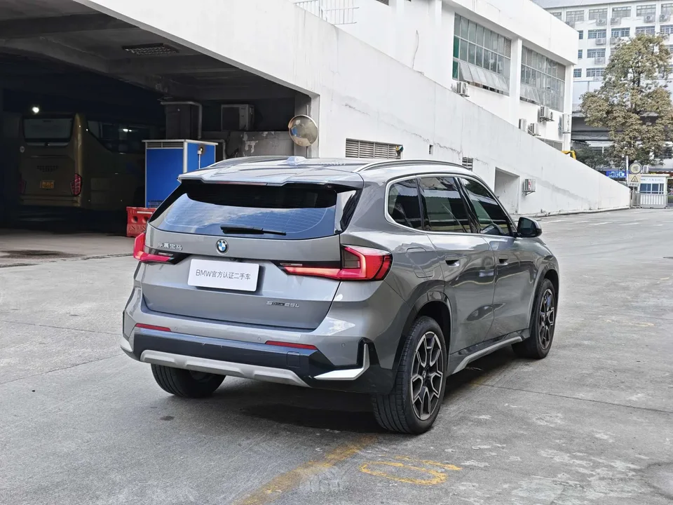 BMW X1 sDrive25Li X Design Package 2023 — миниатюра 5