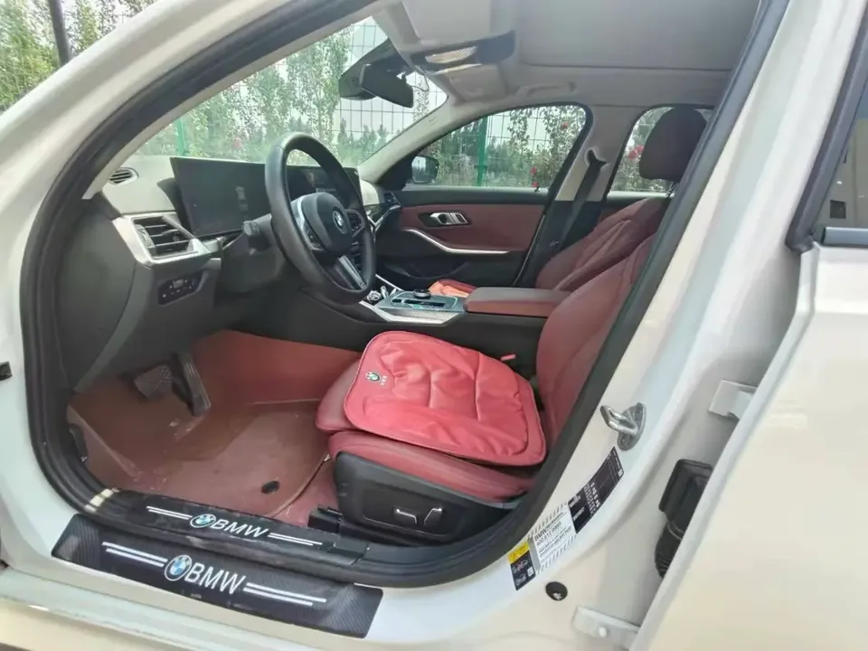 BMW i3 eDrive 40 L Night Sport Package 2024 — миниатюра 5