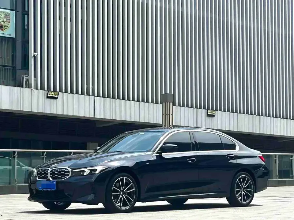 BMW 3 Series 2023