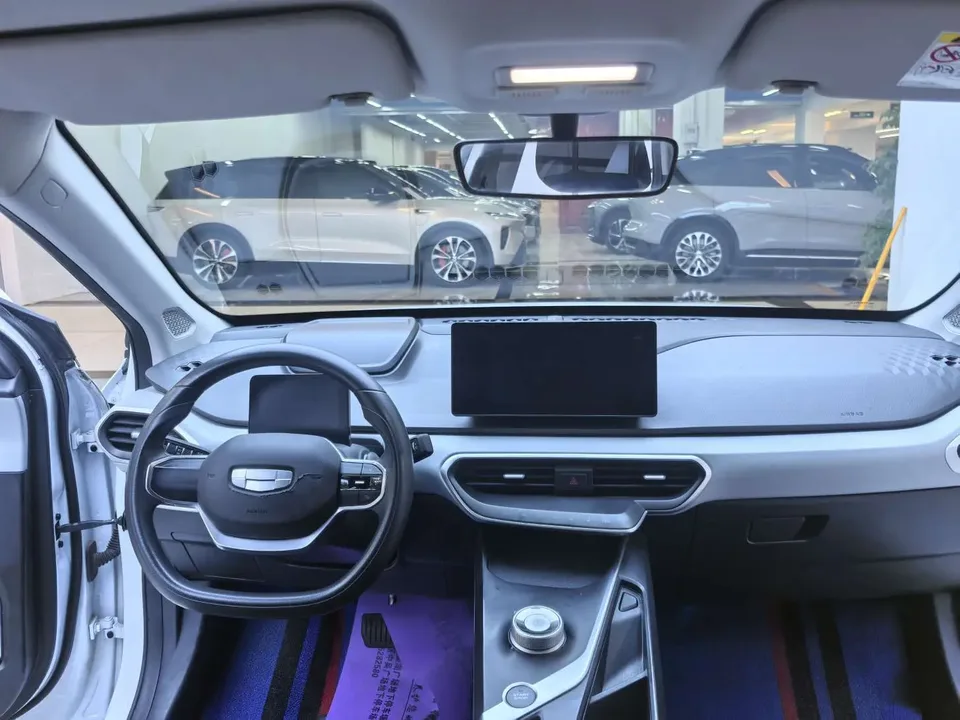 Geely Geometry A Geely Geometry A 2024 410KM travel version 2024 — миниатюра 5
