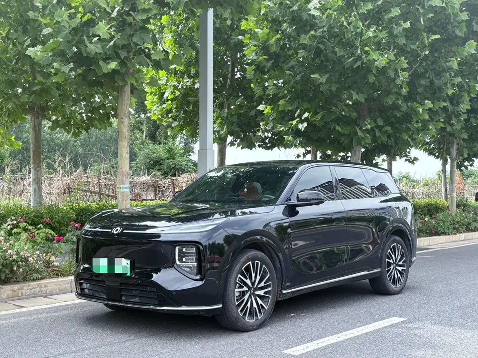 Changan Qiyuan Q07 2025