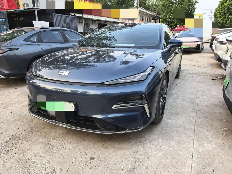 Geely Galaxy Star 8 PHEV 2025