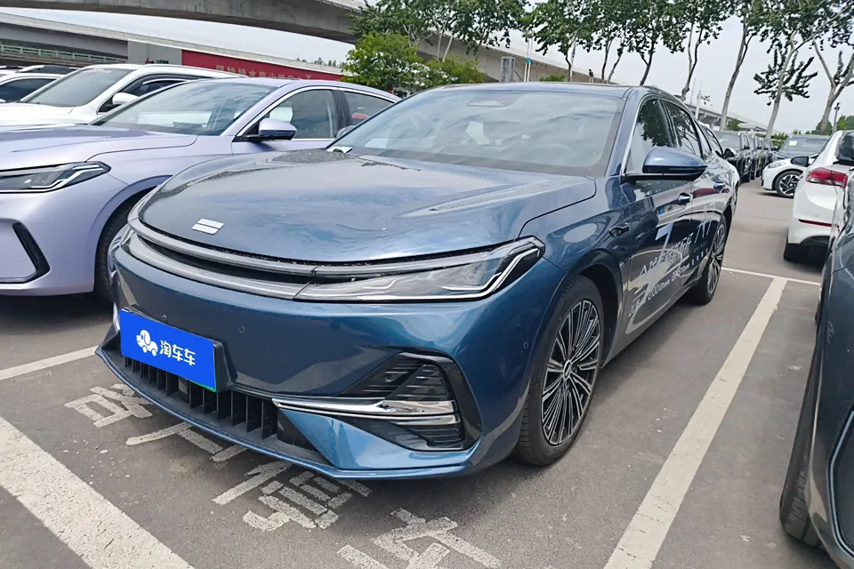 Geely Galaxy A7 EM 2025