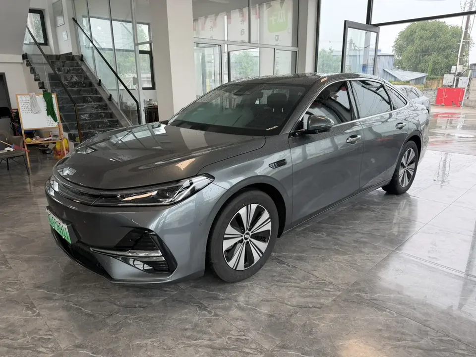 Geely Galaxy A7 EM 2025
