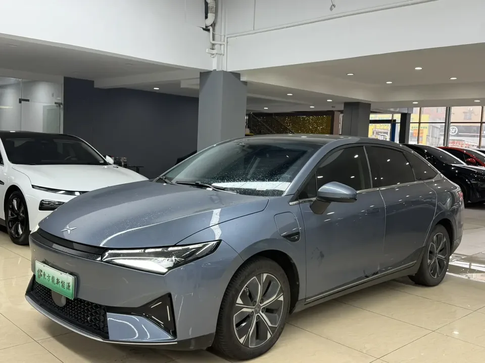 XPeng P5 2022