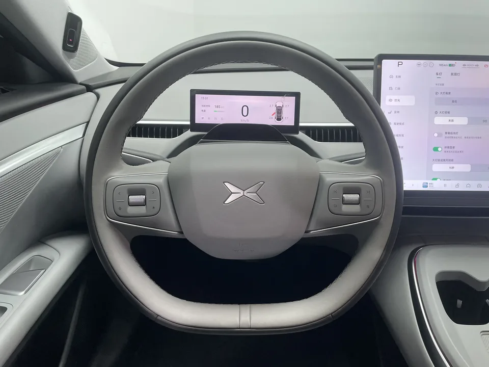 XPeng Xiaopeng MONA M03 600 Ultra-long-range Max version 2025 — миниатюра 2