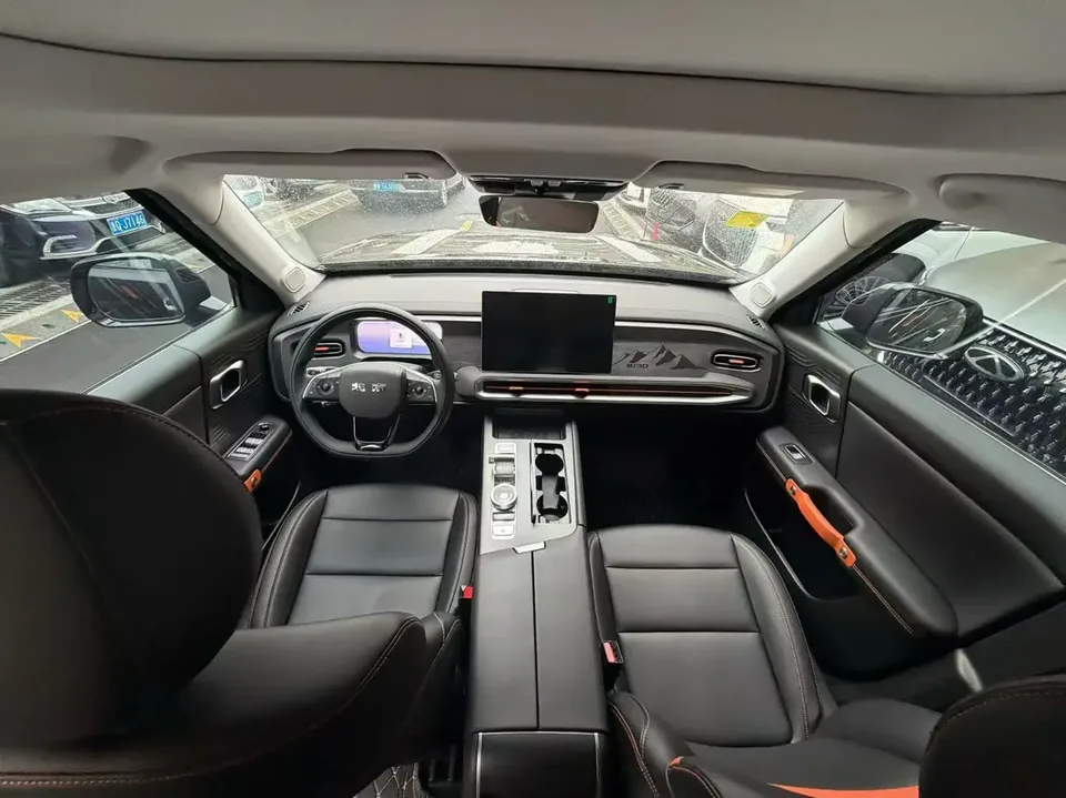 BAIC Beijing Off-road BJ30 Traveler 1.5T DCT Advanced Edition 2026 — миниатюра 5