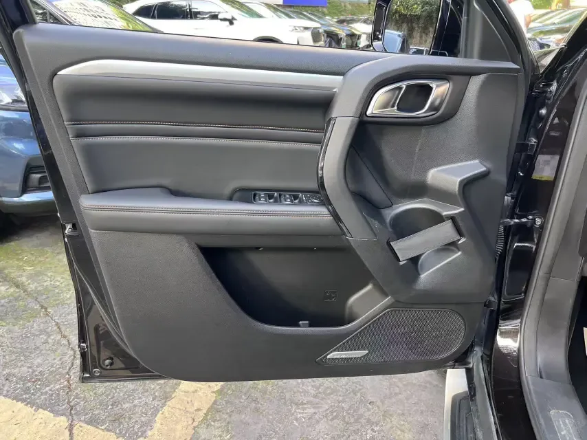 Haval Dargo 2.0T 4WD Roaring Sky Dog Edition 2022 — миниатюра 3