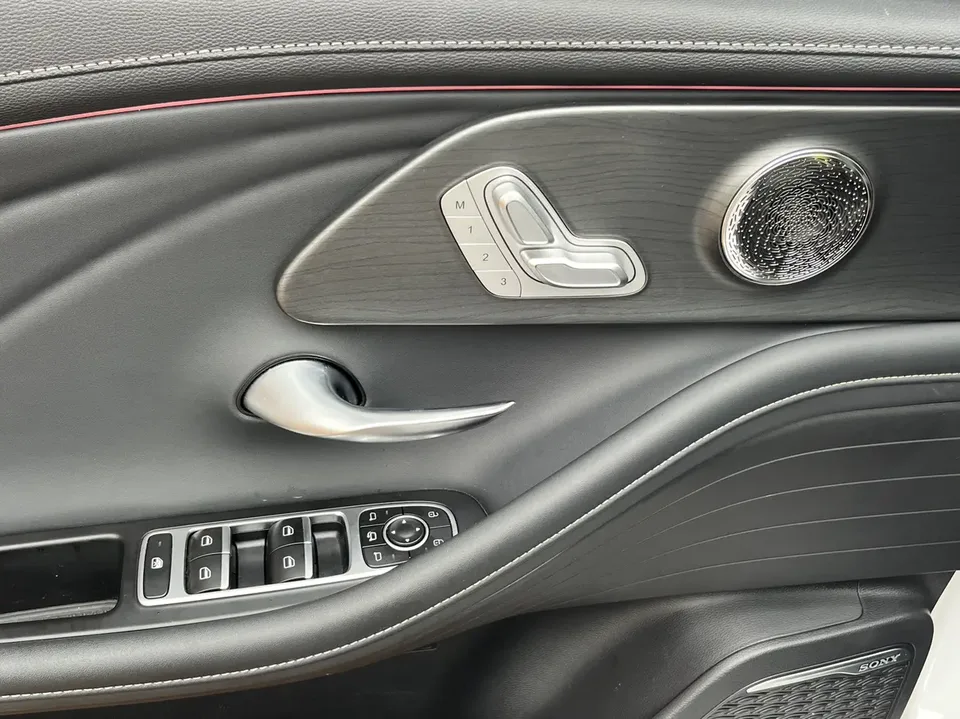 Chery Arrizo 8 1.6TGDI DCT Elegant 2023 — миниатюра 3