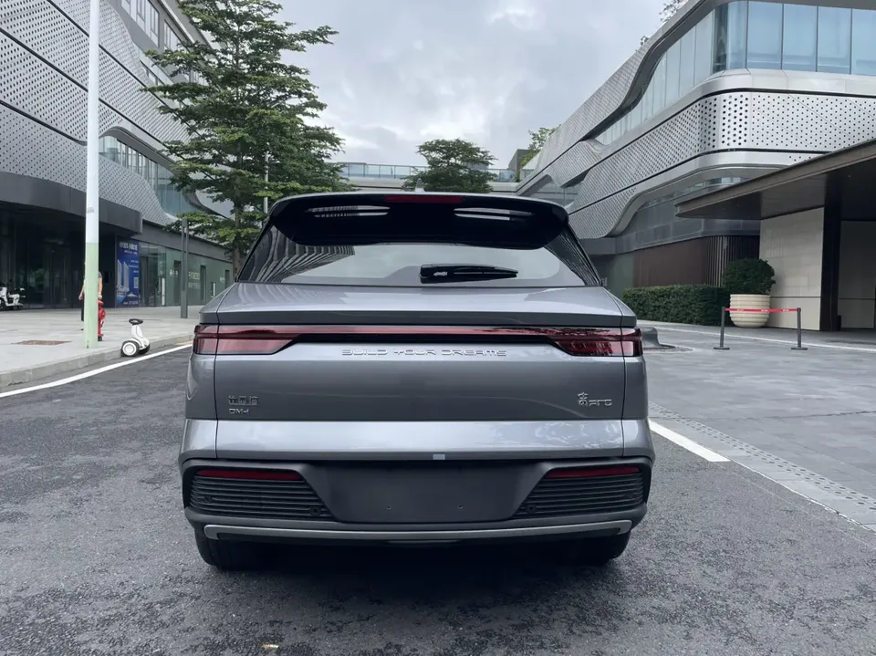 BYD Song Pro DM DM-i Champion Edition 110km Excellence Edition 2023 — миниатюра 2