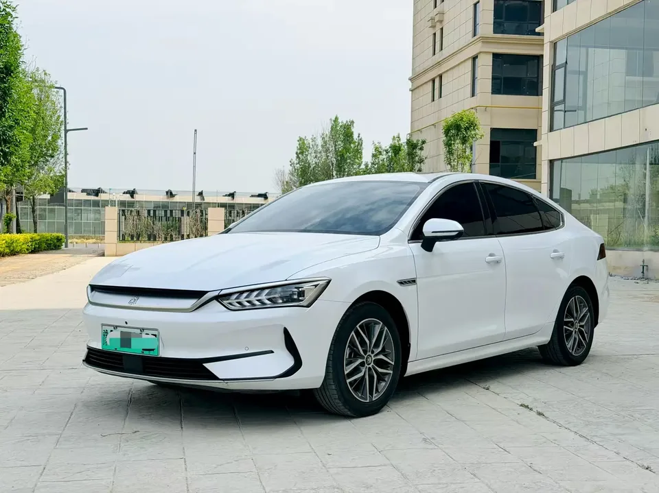 BYD Qin PLUS EV 2024