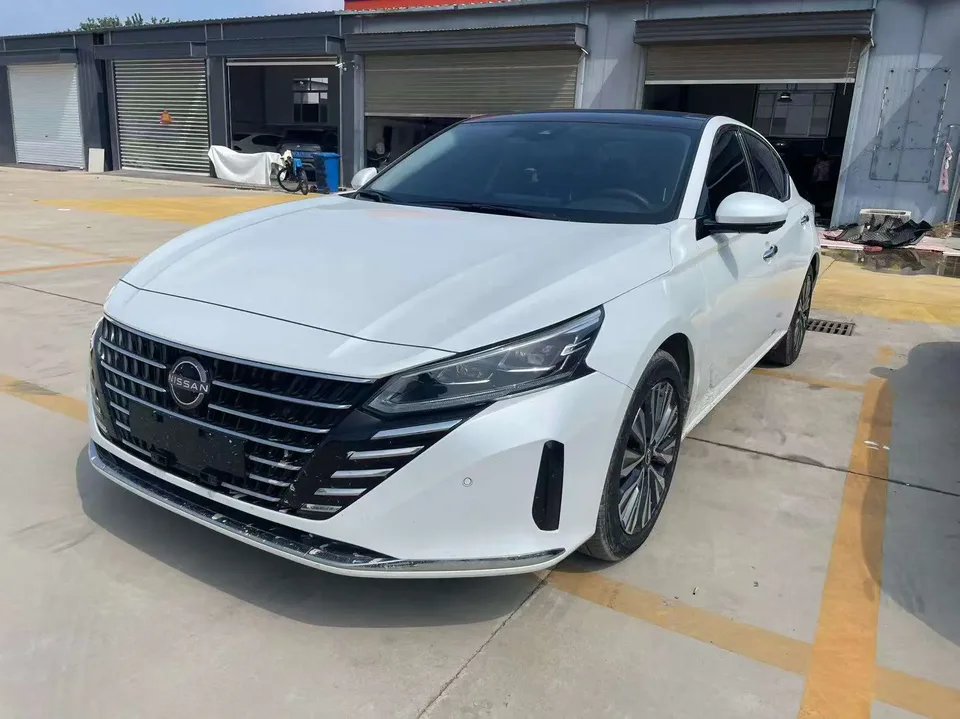 Nissan Altima 2023
