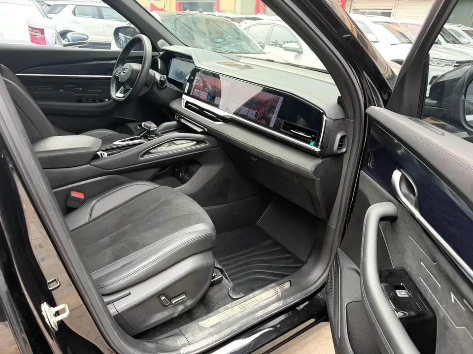 Geely Monjaro Xingyue L 2024 2.0TD High Power Automatic 2WD Skyline Edition 2023 — миниатюра 5