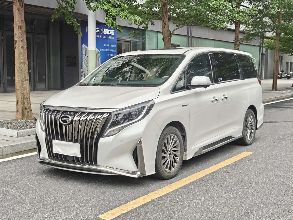 GAC Trumpchi M8 2022