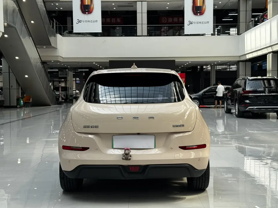 ORA Euler Good Cat GT Mulan Edition 401km Premium 126kW 2025 — миниатюра 2