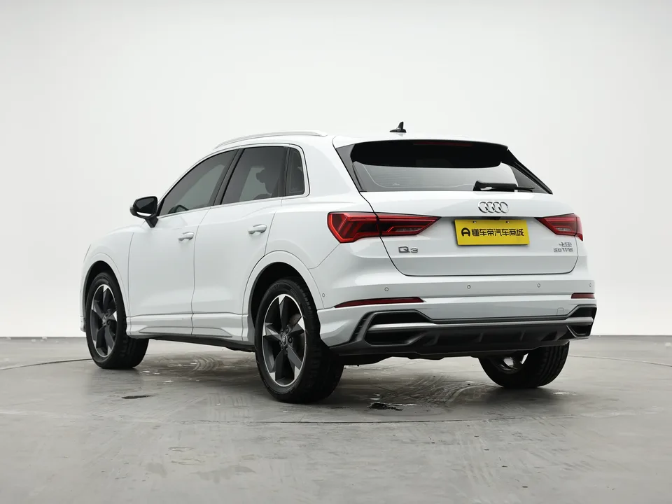 Audi Q3 Audi Q3 35 TFSI Stylish Dynamic 2022 — thumbnail 2