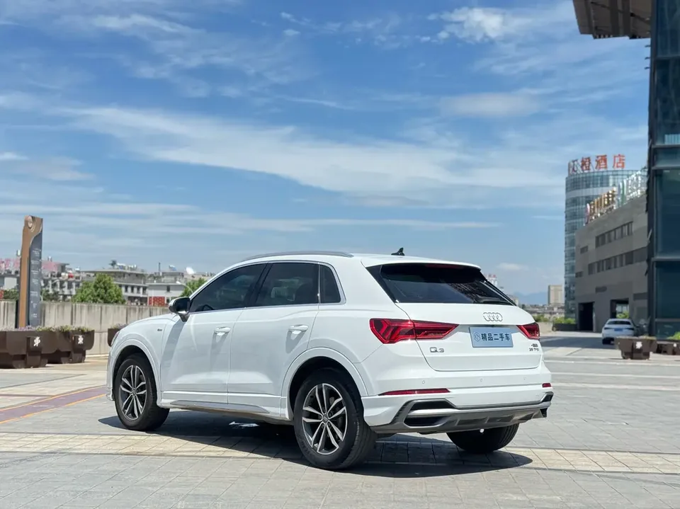 Audi Q3 Audi Q3 35 TFSI Progressive Dynamic 2022 — thumbnail 4