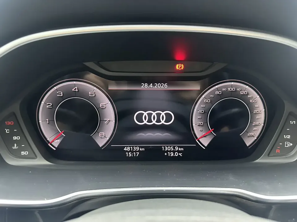Audi Q3 Audi Q3 2022 35 TFSI Fashionable and Dynamic 2022 — миниатюра 4