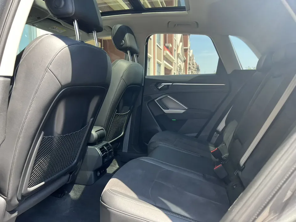 Audi Q3 Audi Q3 35 TFSI Stylish Dynamic 2022 — thumbnail 3