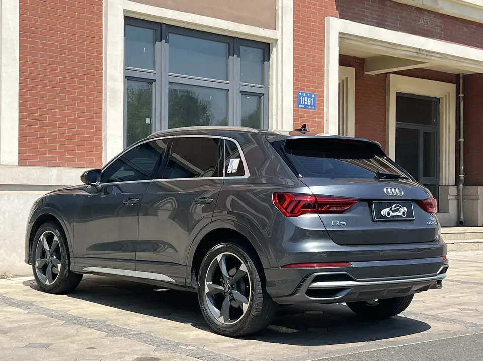 Audi Q3 Audi Q3 35 TFSI Stylish Dynamic 2022 — thumbnail 4