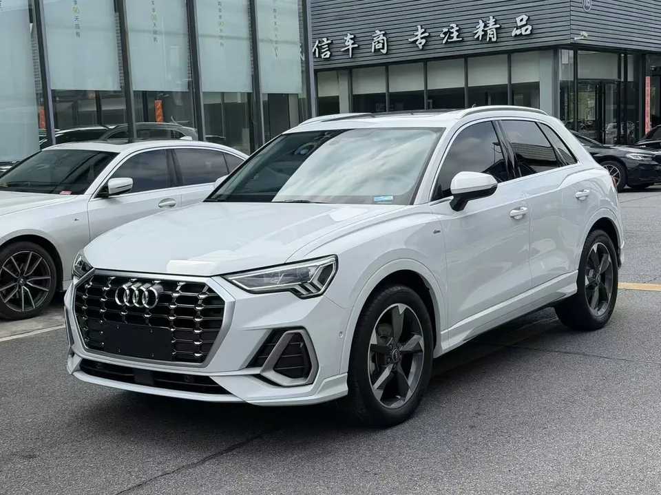 Audi Q3 2022