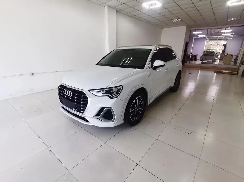 Audi Q3 2022