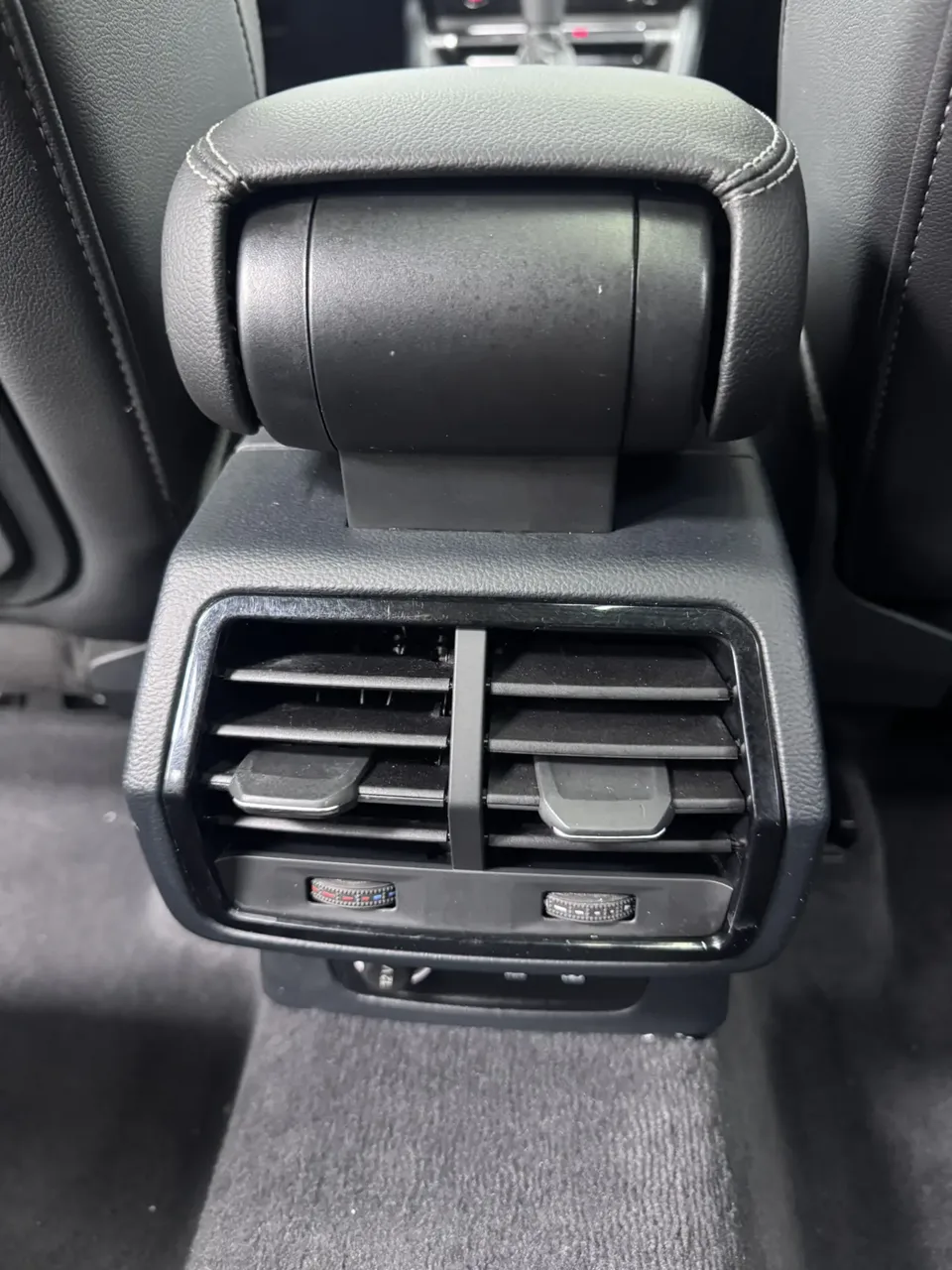 Audi Q3 Audi Q3 2022 35 TFSI Fashionable and Dynamic 2022 — миниатюра 3