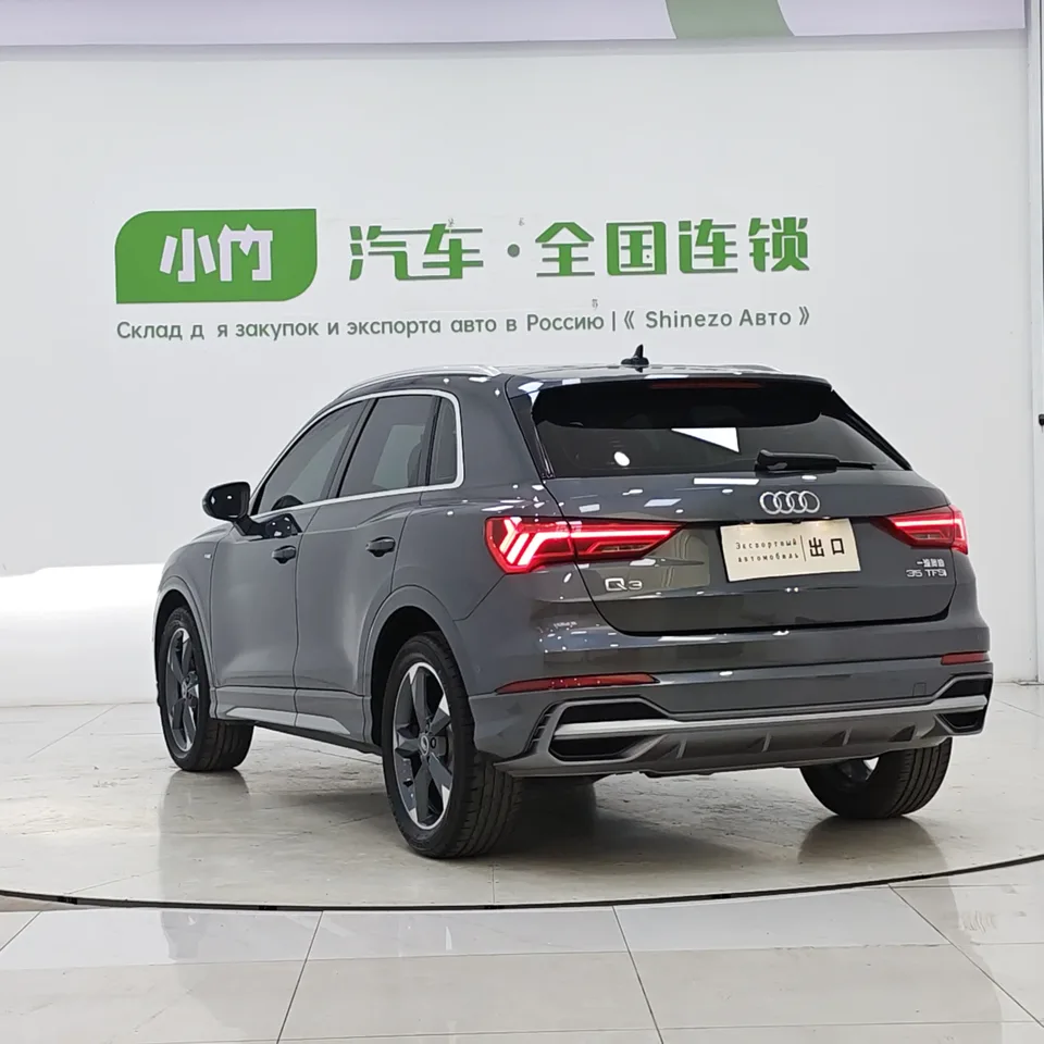 Audi Q3 Audi Q3 2023 35 TFSI Fashionable and Dynamic 2023 — миниатюра 2