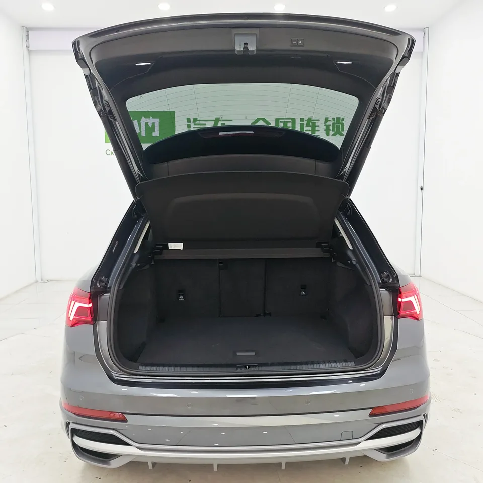 Audi Q3 Audi Q3 2023 35 TFSI Fashionable and Dynamic 2023 — миниатюра 5
