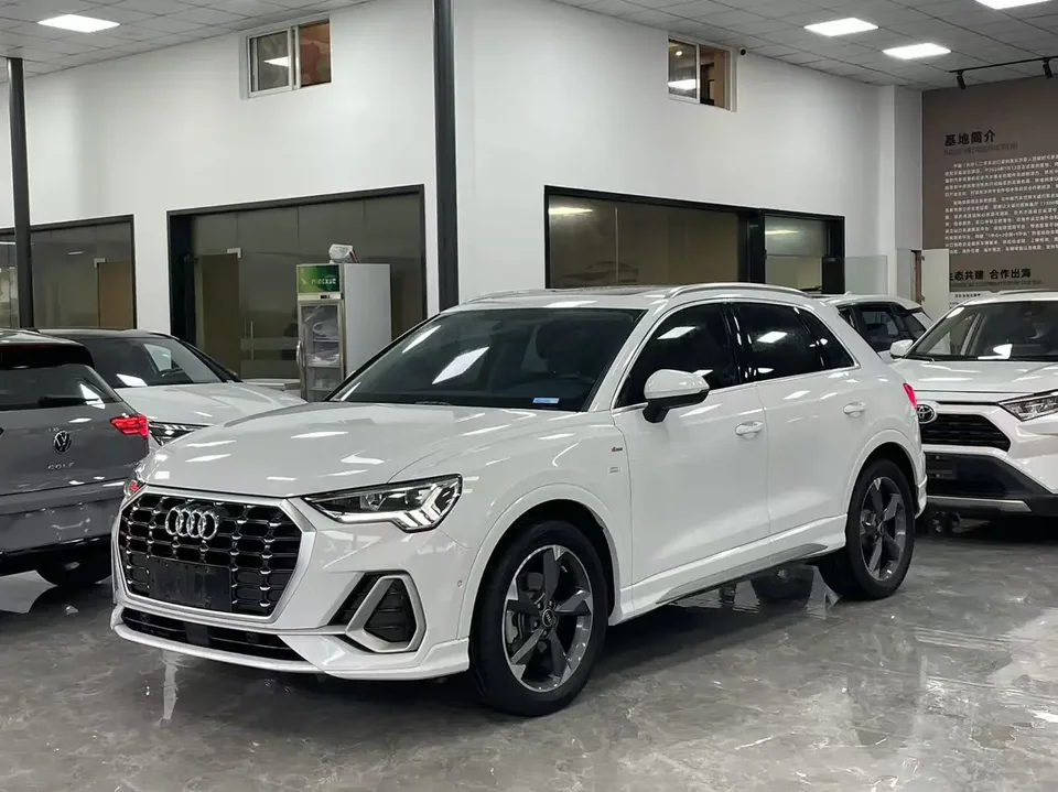 Audi Q3 2022