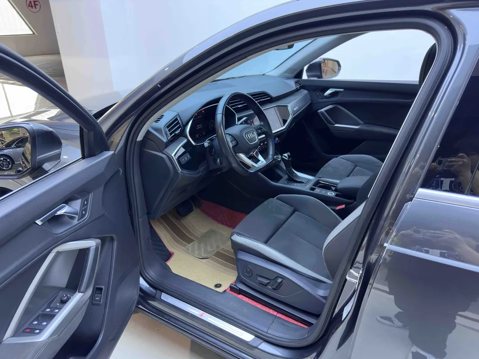 Audi Q3 Audi Q3 2023 35 TFSI Fashionable and Dynamic 2023 — миниатюра 5