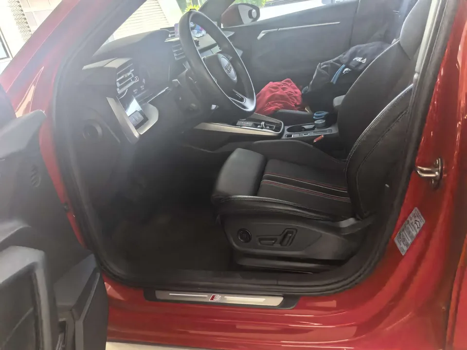 Audi A3 Sportback 35 TFSI stylish and sporty 2023 — миниатюра 5