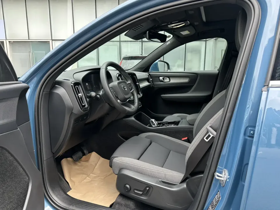 Volvo XC40 Volvo XC40 2024 B3 Zhiyuan Luxury Edition 2024 — миниатюра 5