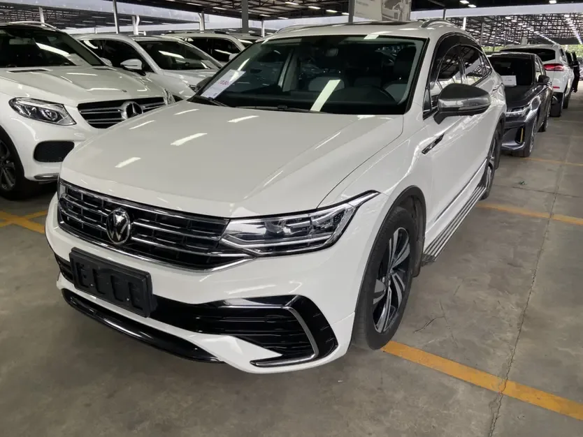 Volkswagen TiguanX 2022