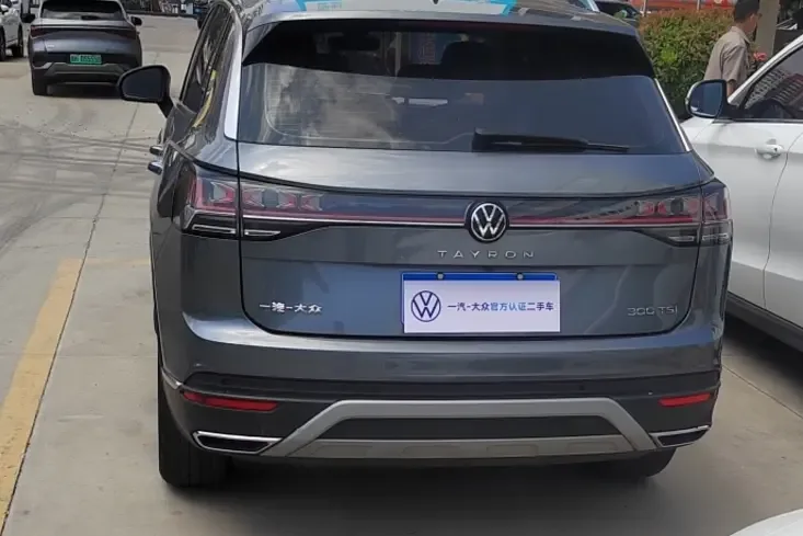 Volkswagen Tayron Tanyue 2024 300TSI 2WD Luxury Plus Advanced Edition 2024 — миниатюра 4