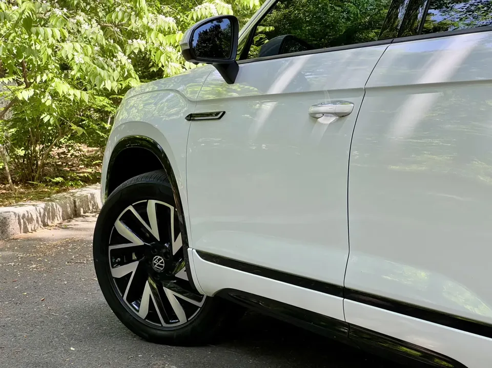 Volkswagen Tayron Tanyue 2024 330TSI two-wheel drive R-Line high-energy version 2024 — миниатюра 4