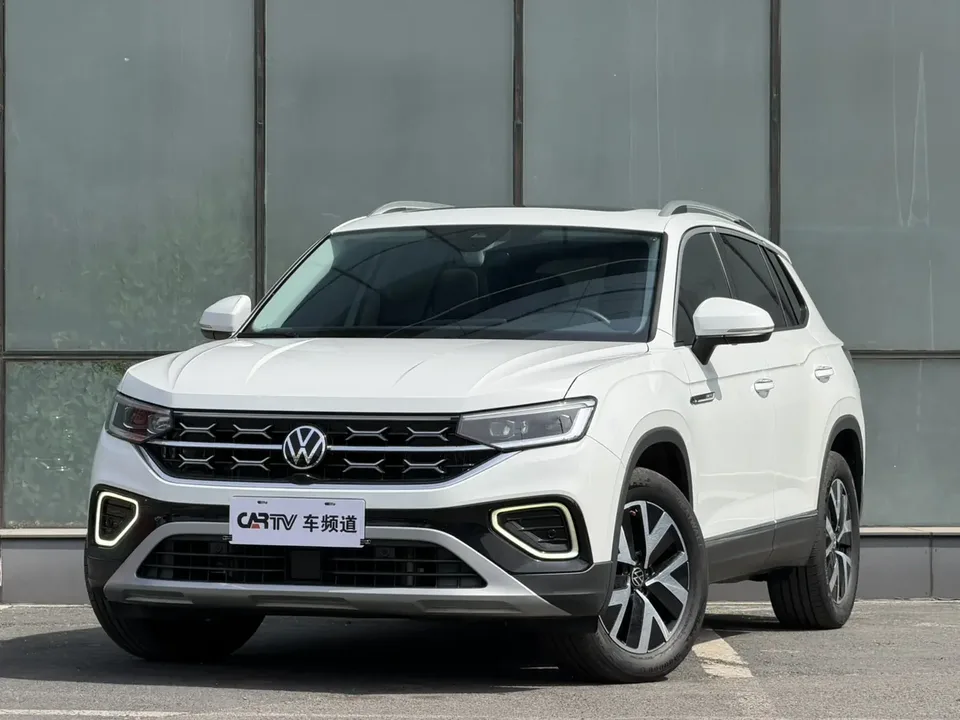 Volkswagen Tayron Tanyue 2023 280TSI 2WD Luxury Plus Advanced Edition 2023 — фото 1, купить с доставкой в Москву