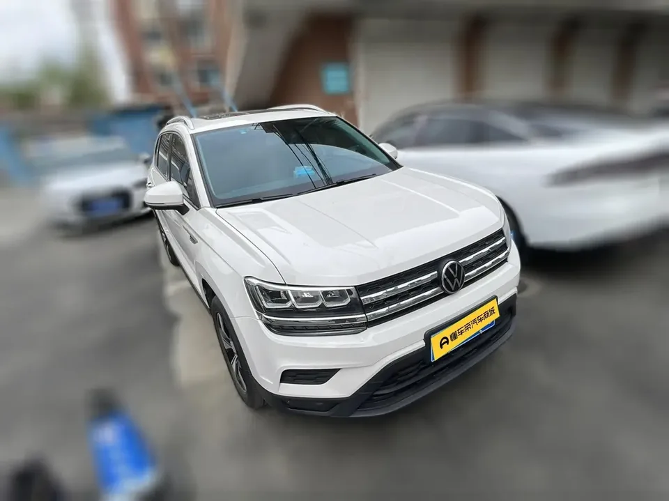 Volkswagen Tharu 280TSI 2WD Comfort Edition 2023 — миниатюра 3