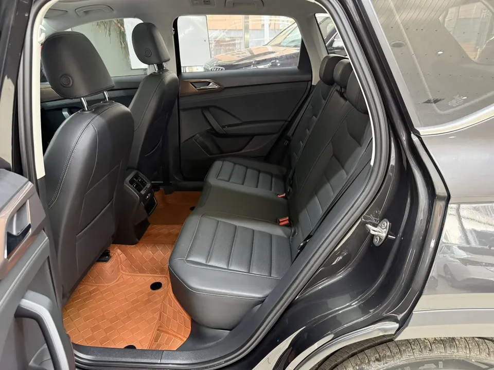 Volkswagen Tharu Tuyue 280TSI 2WD Fashion Edition 2022 — миниатюра 5