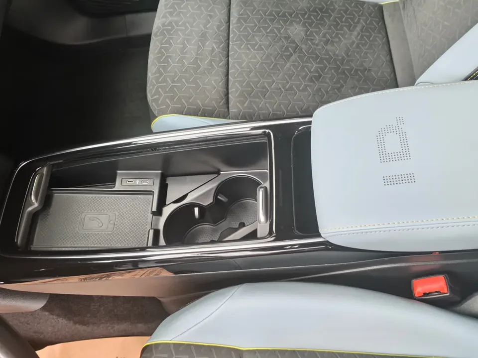 Volkswagen ID.4X Smart Enjoy Long Battery Edition 2022 — миниатюра 3
