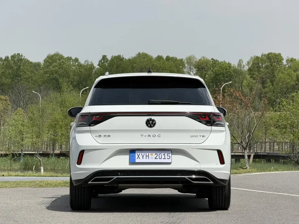 Volkswagen T-Roc 300TSI DSG Chenguang Edition 2024 — миниатюра 2