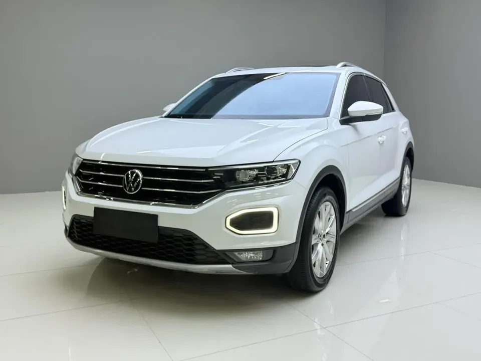Volkswagen T-Roc Tanyue 280TSI DSG 2WD Elite PLUS 2023 — фото 1, купить с доставкой в Москву