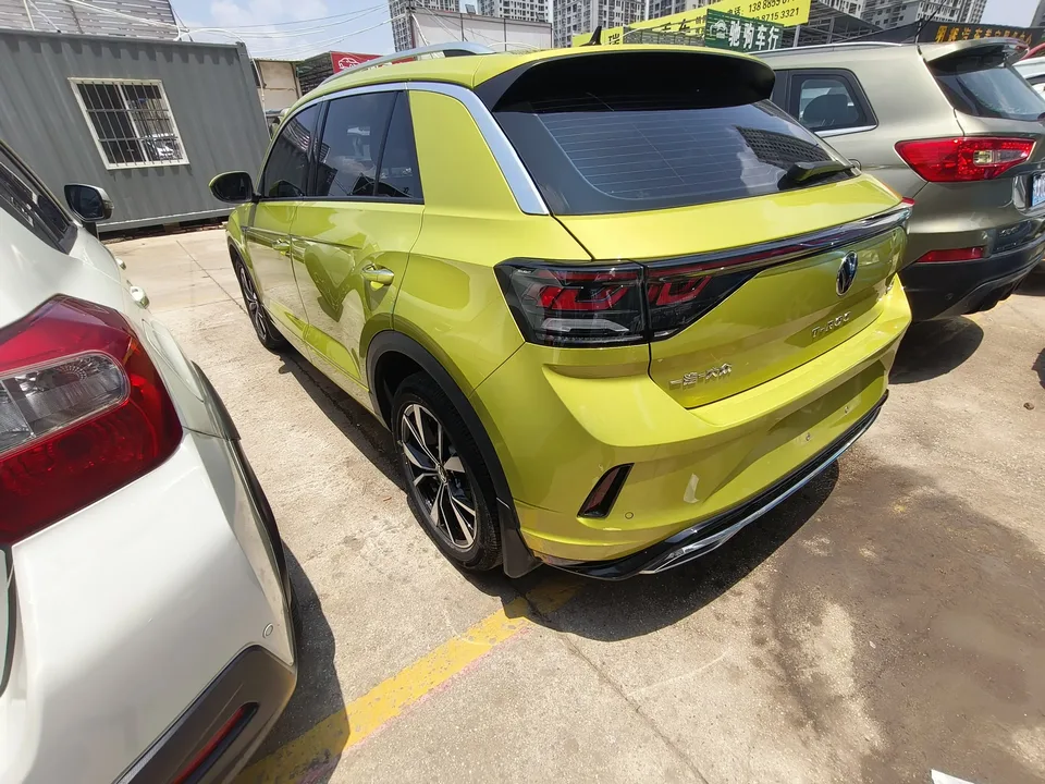 Volkswagen T-Roc 300TSI DSG Chenguang Edition 2023 — миниатюра 4