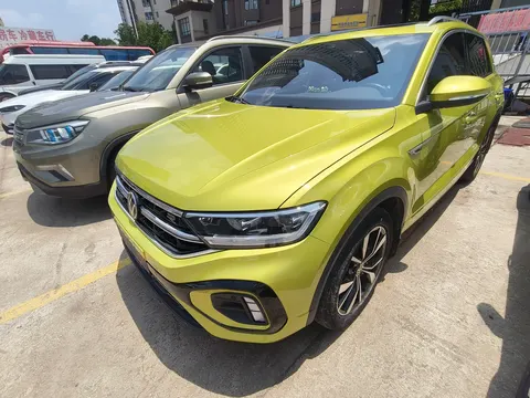 Volkswagen T-Roc 2023 buy in Moscow