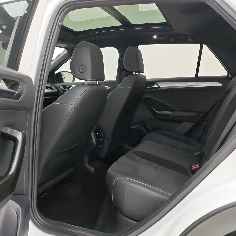 Volkswagen T-Roc Tanyue 280TSI DSG 2WD R-Line Pro PLUS 2023 — миниатюра 5