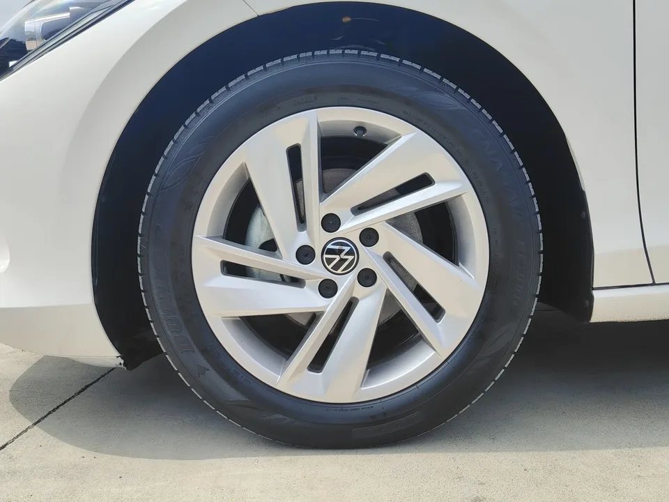 Volkswagen Lamando Lingdu Lingdu L 280TSI DSG Hot Edition 2023 — миниатюра 2