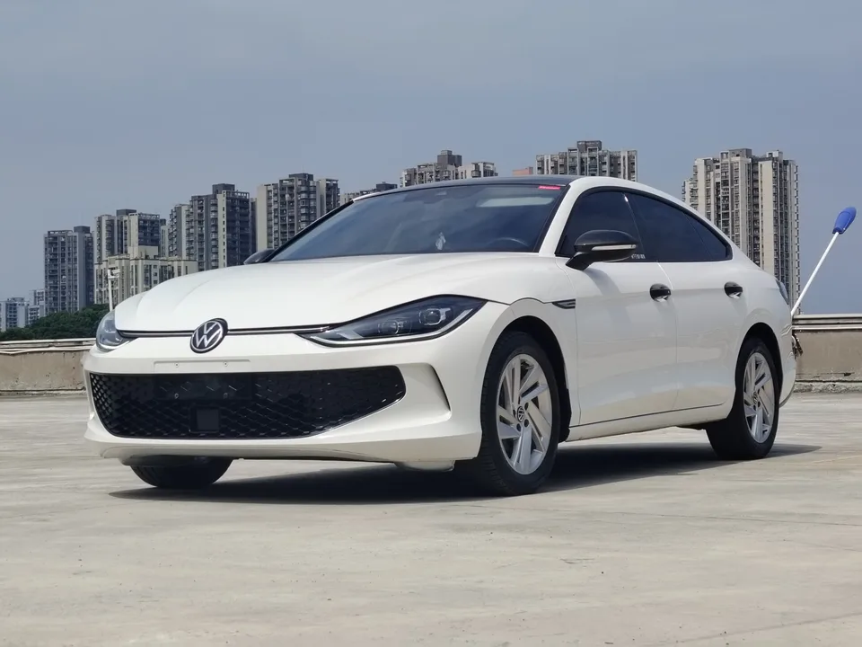 Volkswagen Lamando Lingdu Lingdu L 280TSI DSG Hot Edition 2023 — фото 1, купить с доставкой в Москву
