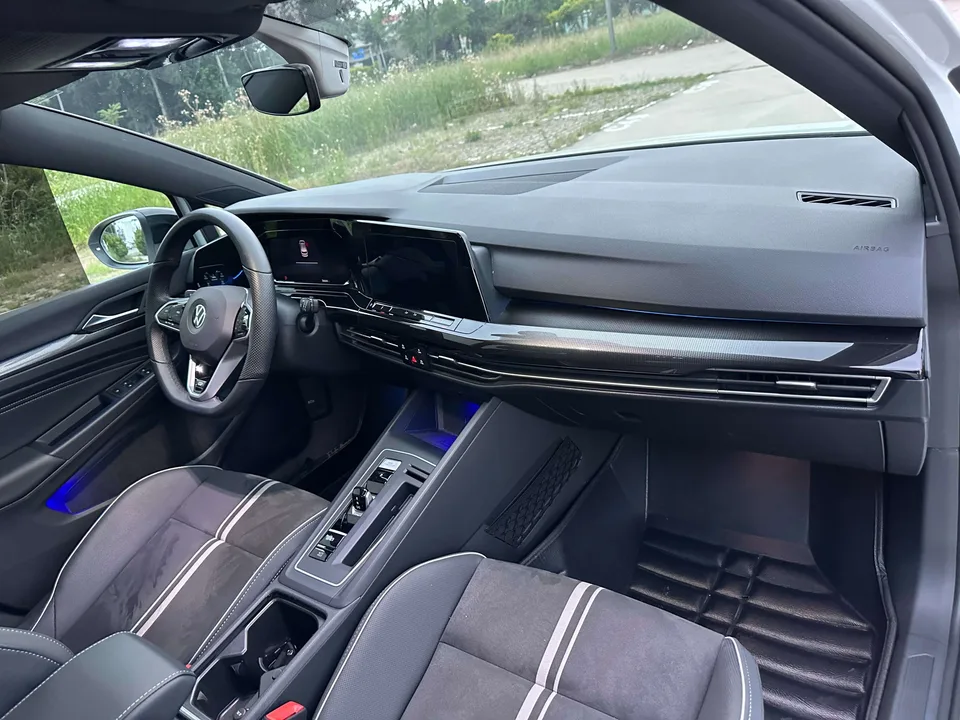 Volkswagen Golf Golf 2023 280TSI DSG R-Line Lite 2022 — миниатюра 5