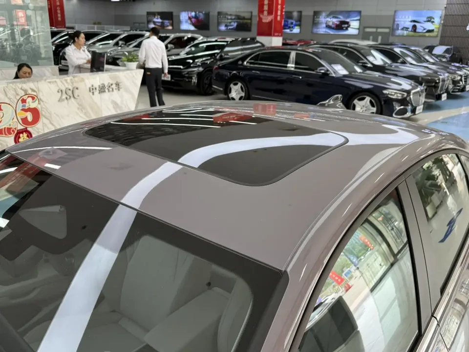 Volkswagen Lavida 2026 Volkswagen Lavida Pro 300TSI Starry Sky Smart Edition 2025 — миниатюра 3